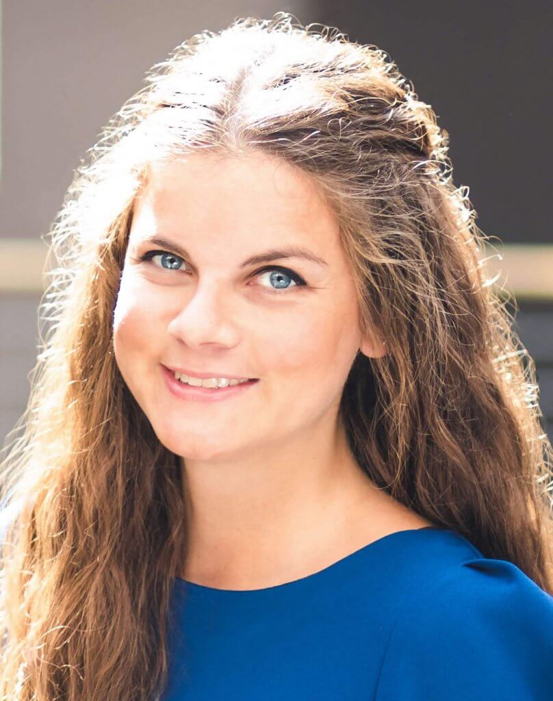 Google-Ads-Agentur_Expertin_Stefanie Tölke 1 Google My Business Spezialistin Milena Krahle